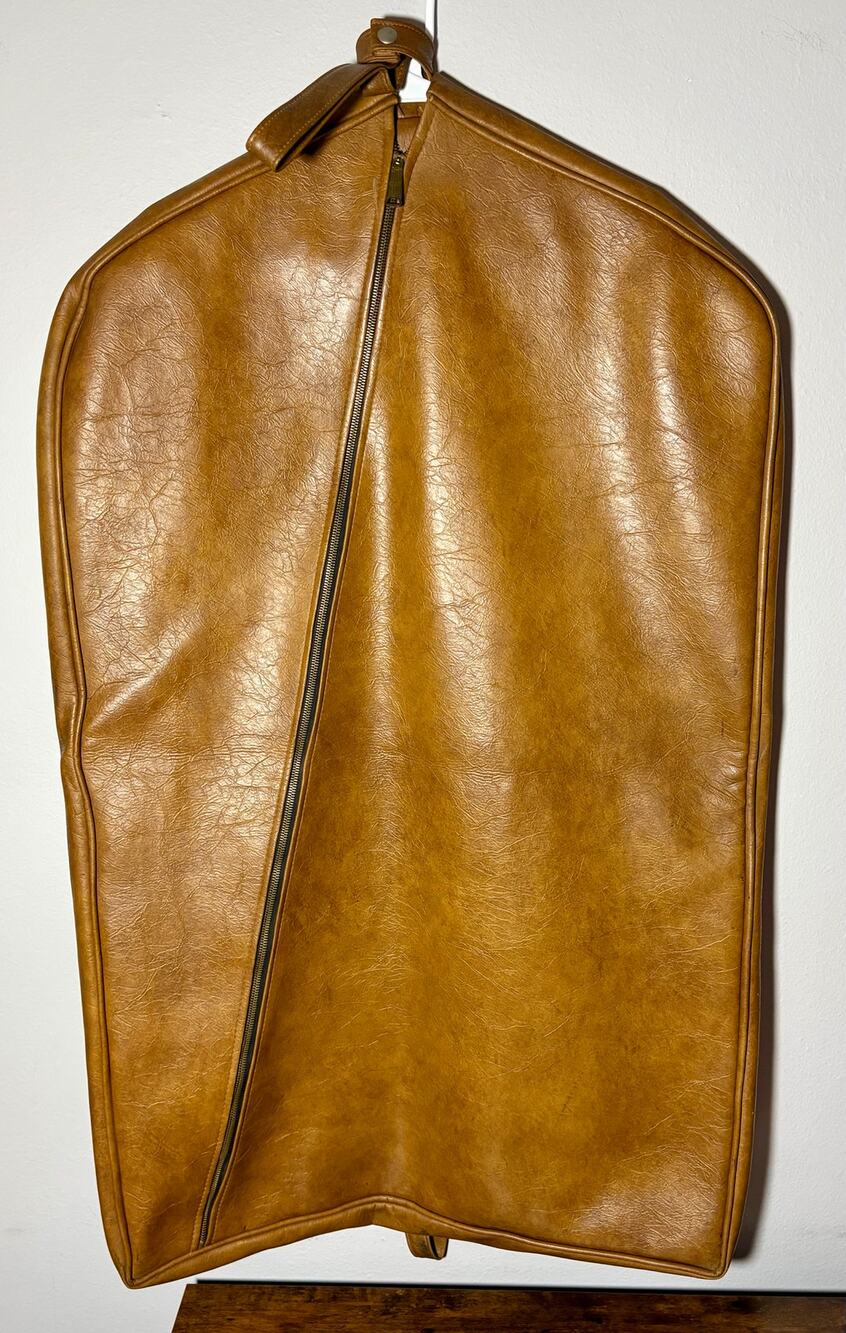Vintage Brown Leather Zipper Men’s Suit Travel Bag 40”x25”